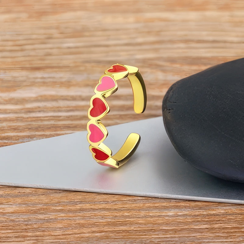6 Hearts Women's Gold Ring
