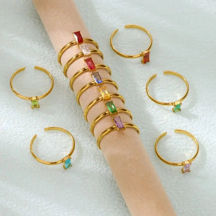 Adjustable ring with rectangular birthstone 