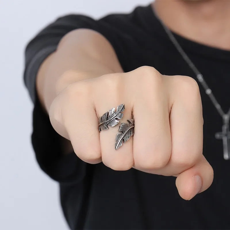 Adjustable silver-plated feather ring