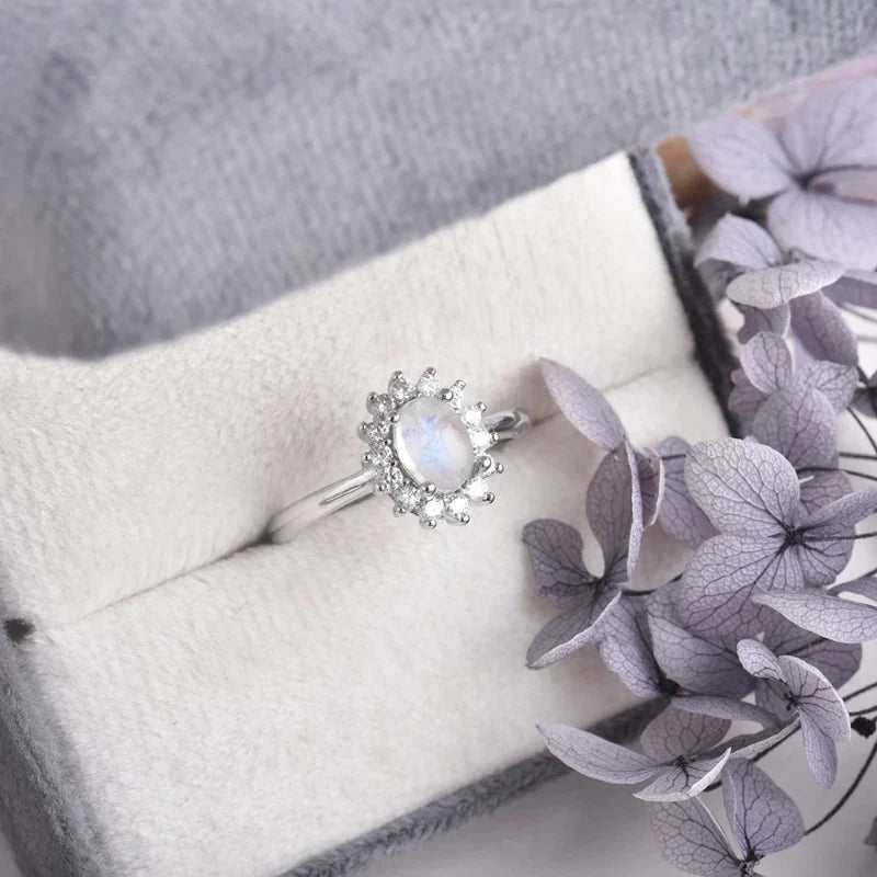 Oval Band Ring with Moonstone and Zircon