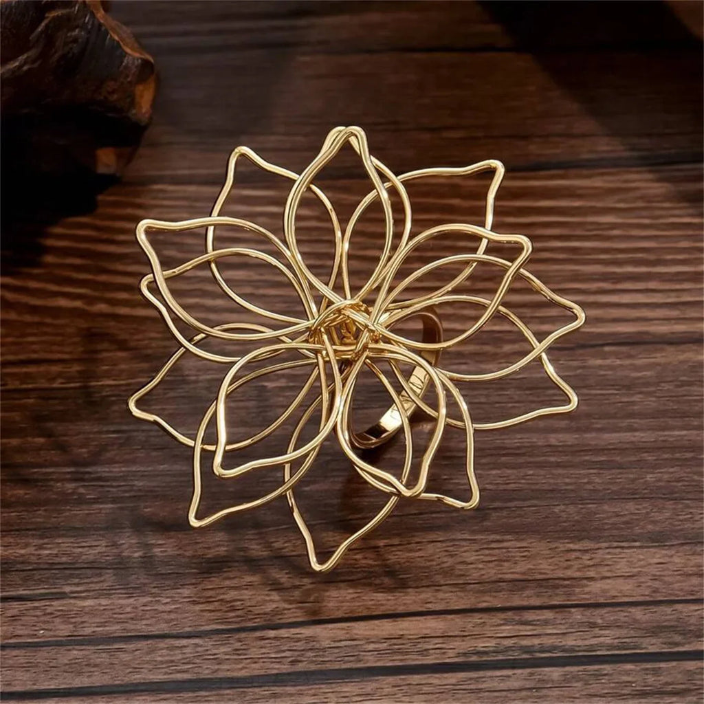 Bague avec Grande Fleur