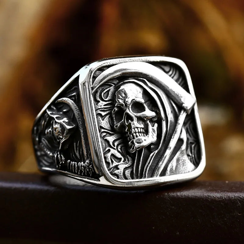 Square Ring with Skull