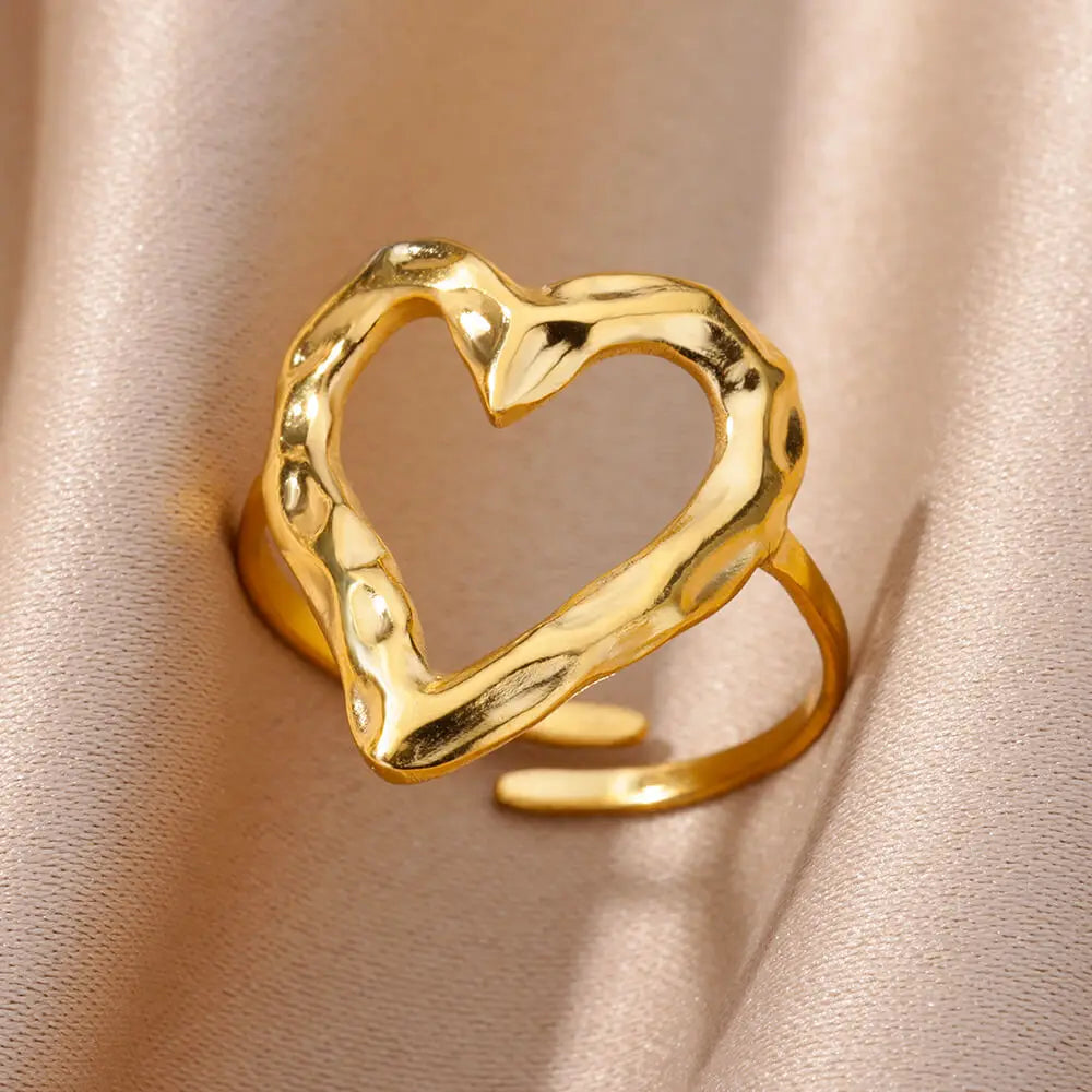 Adjustable Women’s Heart Ring Gold