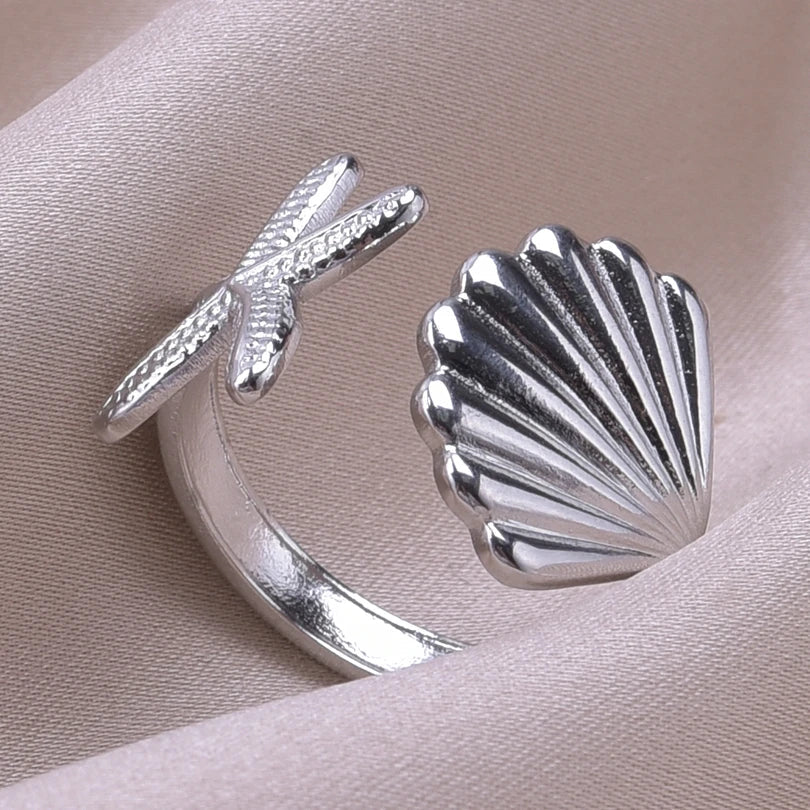 Starfish and Scallop Shell Ring in Silver
