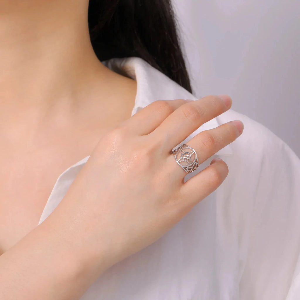 Witch's Knot Ring for Women, Protective Wiccan Ring in Silver