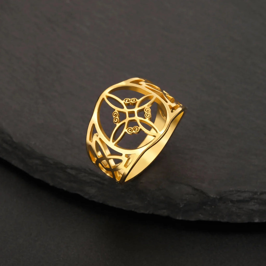Witch's Knot Ring for Women, Protective Wiccan Ring in Gold