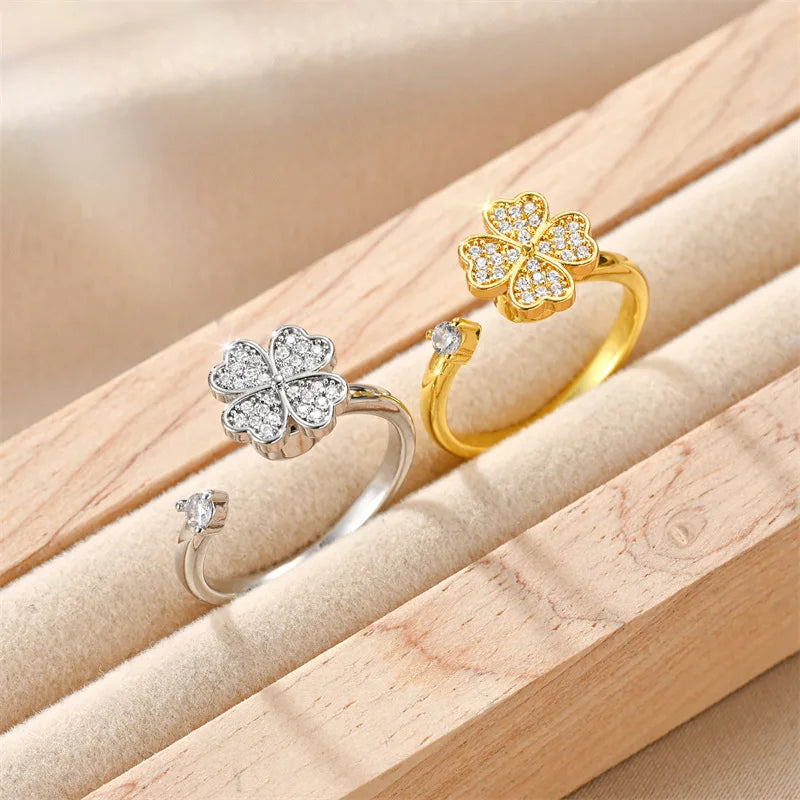 Rotating anti-stress lucky clover ring