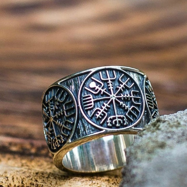 Кольцо Викинг Vegvisir