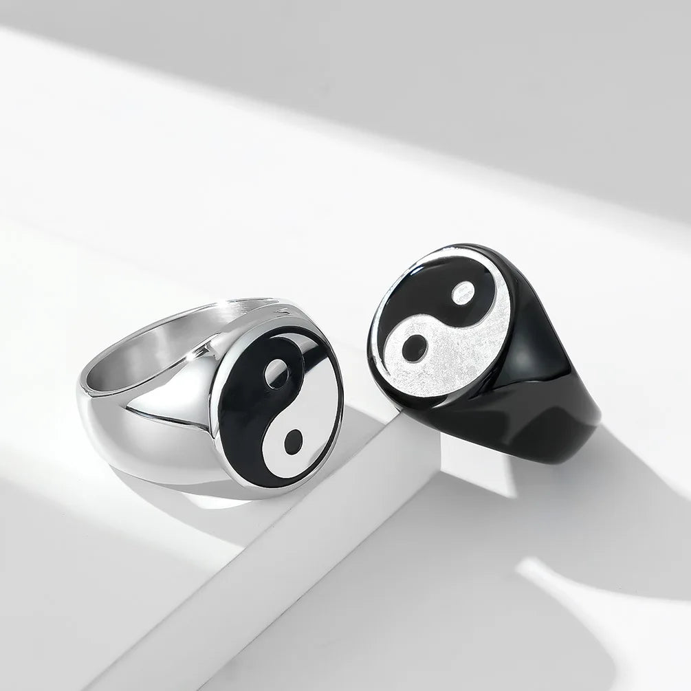 Yin Yang Ring for Men in Silver