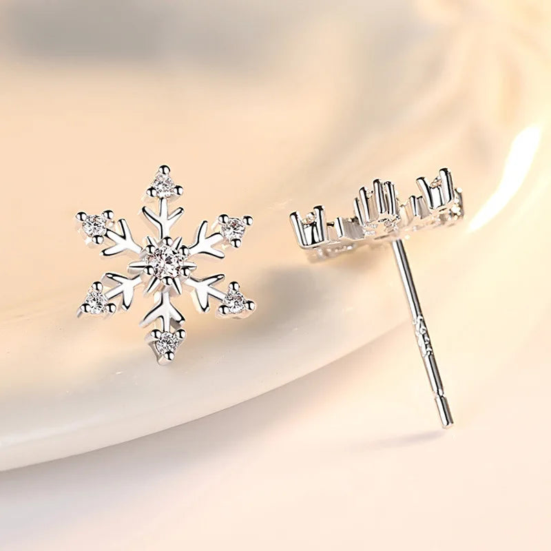Women’s Snowflake Stud Earrings