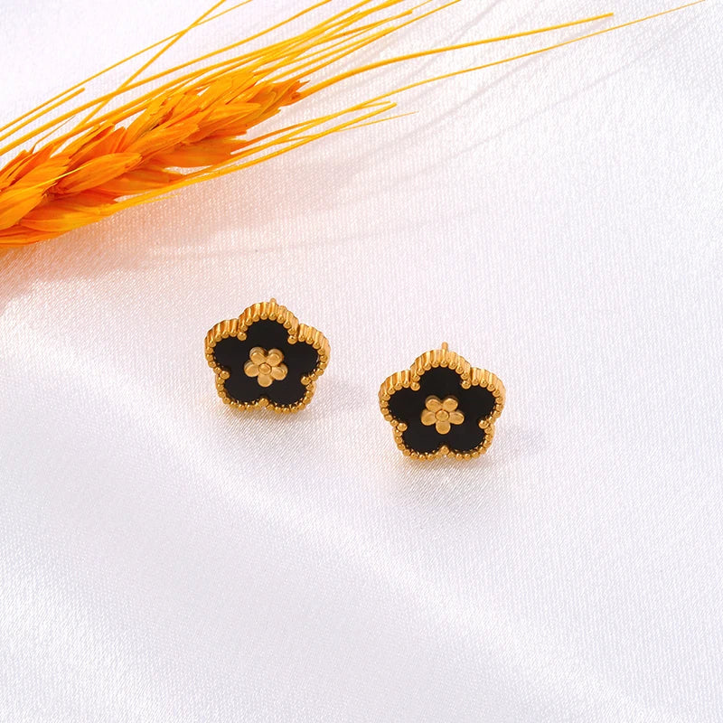 Boucles d'Oreilles Clou avec Trèfle à 5 Feuilles noir
