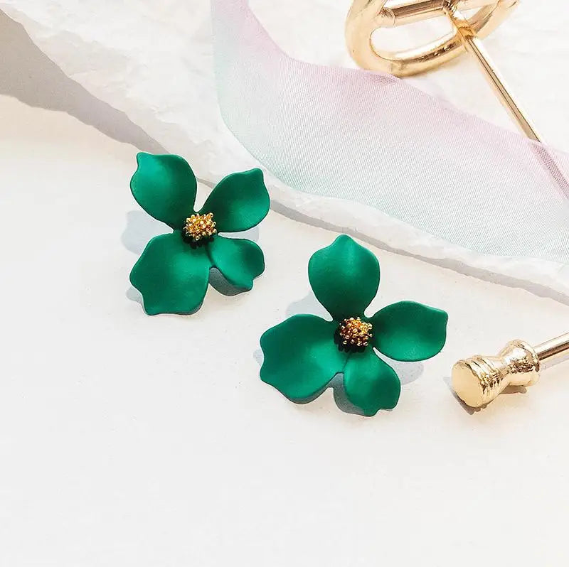 Four-Petal Flower Stud Earrings green