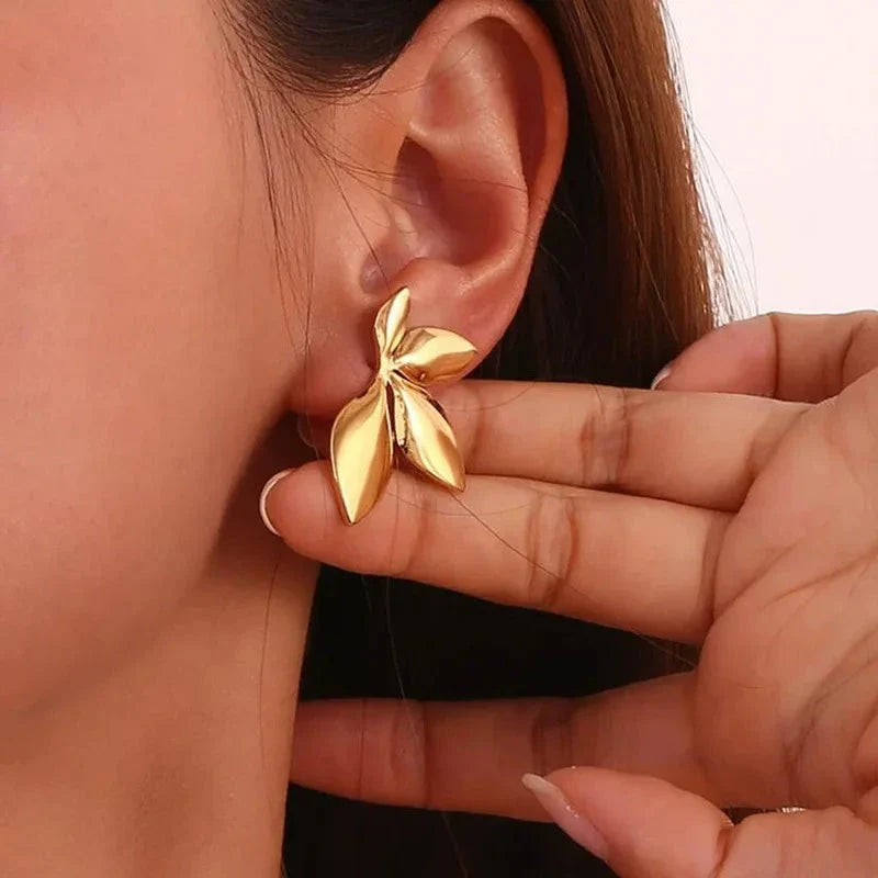 Boucles d'Oreilles Clou Fleurs or