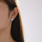 Boucles d'Oreilles Clou Trèfle à 4 Feuilles en Zircon argent