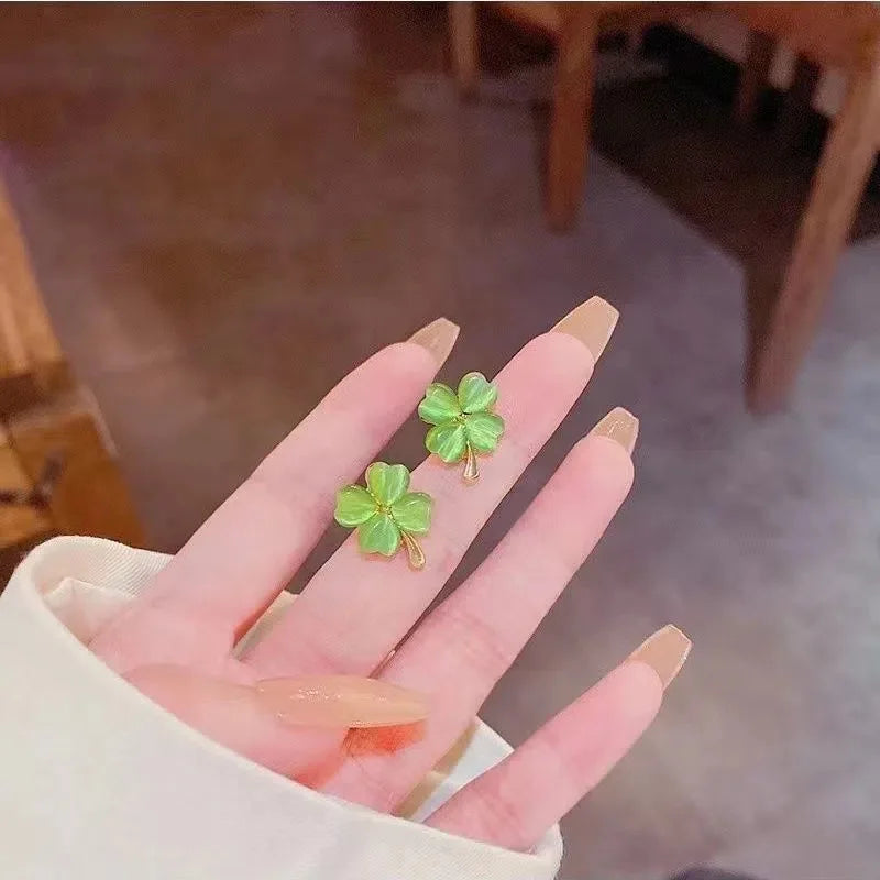 Boucles d'Oreilles Clou Trèfle à 4 Feuilles Vert