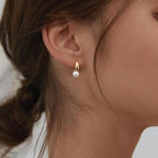 Retro-Style Hoop Earrings with Pearl