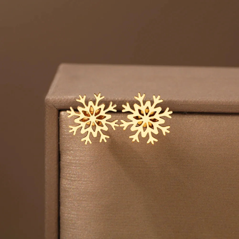 Women’s Snowflake Stud Earrings gold