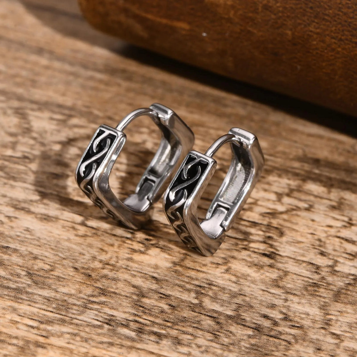 Geometric Viking Men's Earrings silver