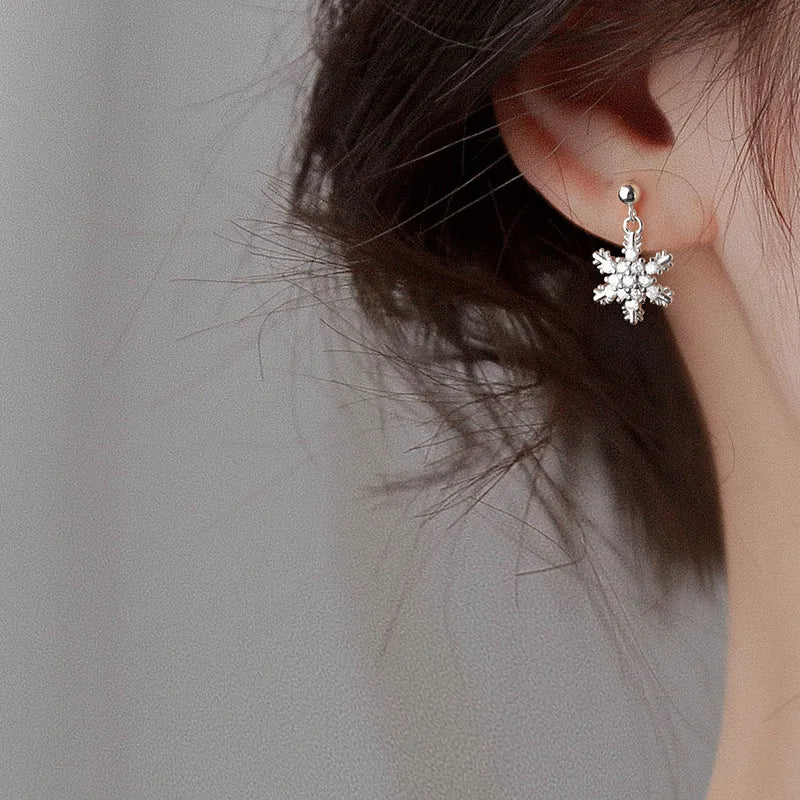 Winter Dangle Snowflake Earrings for Women silver