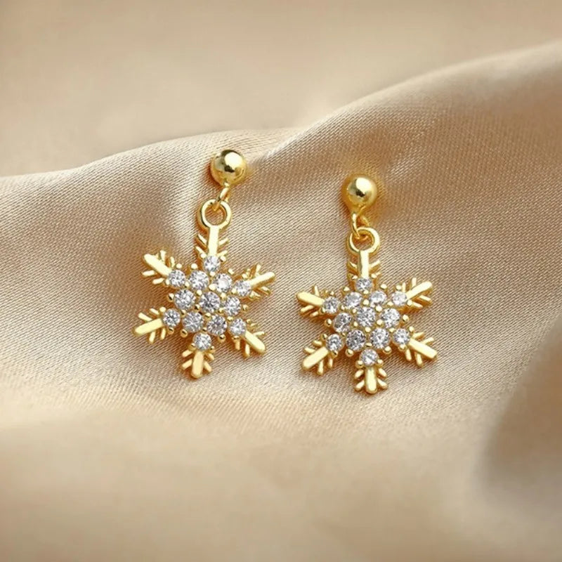 Winter Dangle Snowflake Earrings for Women gold