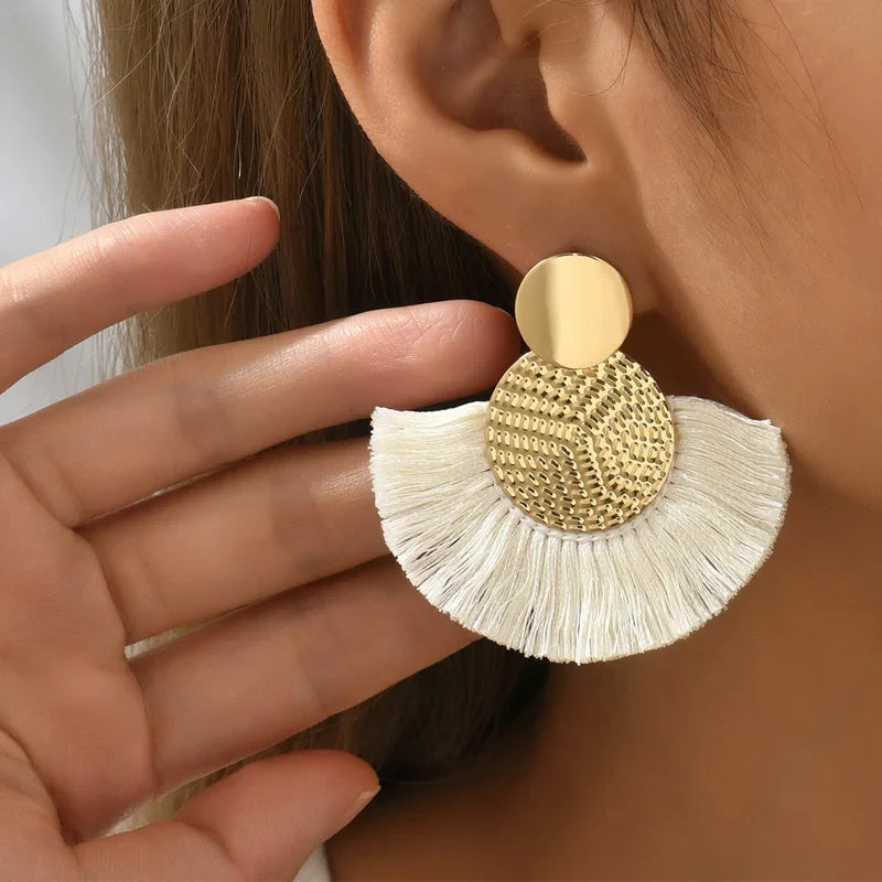 Boucles d'Oreilles Pendantes de Style Bohême en Eventail blanc