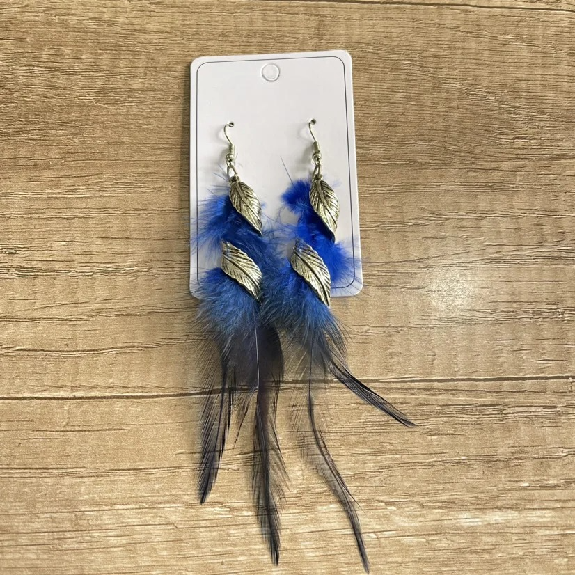 Stylish Feather Drop Earrings 1