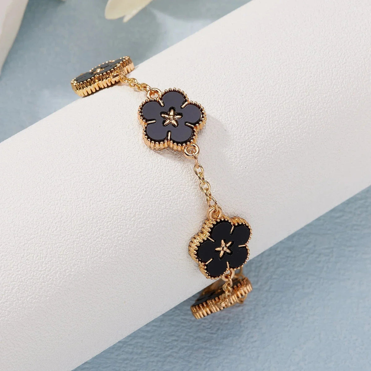 Women's Flower Bracelet black