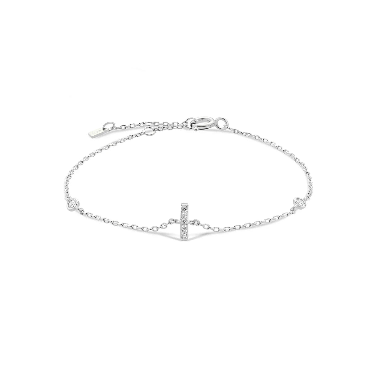 Bracelet with silver rhinestone initial i