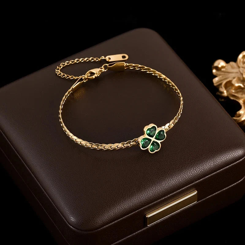 Bracelet avec Trèfle à 4 Feuilles en Cristal Vert