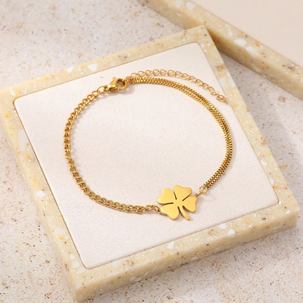 Bracelet avec Trèfle à 4 Feuilles Porte Bonheur or