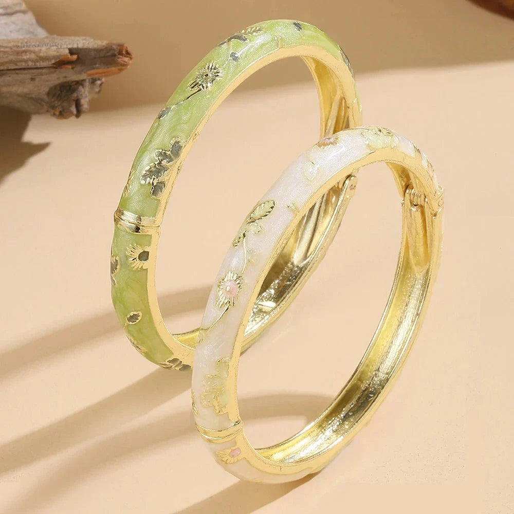 Bracelet Coloré avec Fleurs vert et blanc