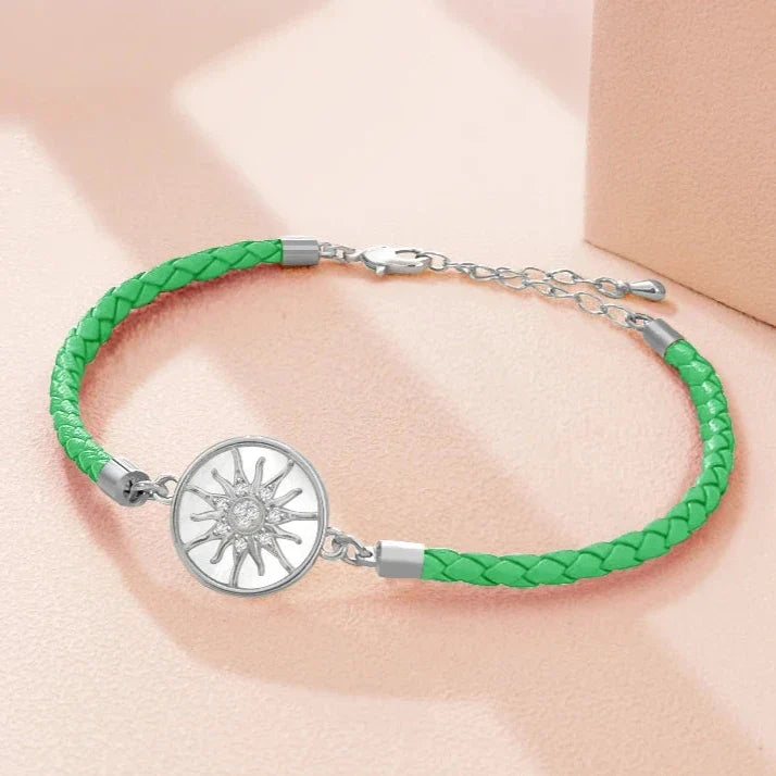 Compass Bracelet in Leather with Compass Rose, green silver