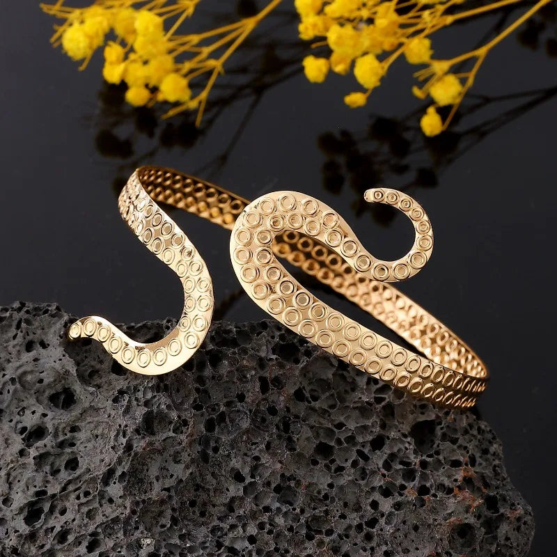 Women's Upper Arm Bracelet Snake Tail - Gold Arm Chain Ornament and Gold Bicep Jewelry