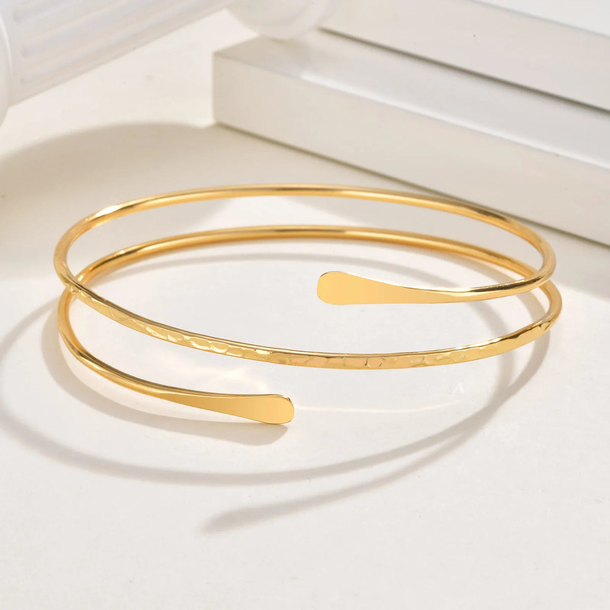Women's arm bracelet - thin gold bicep chain