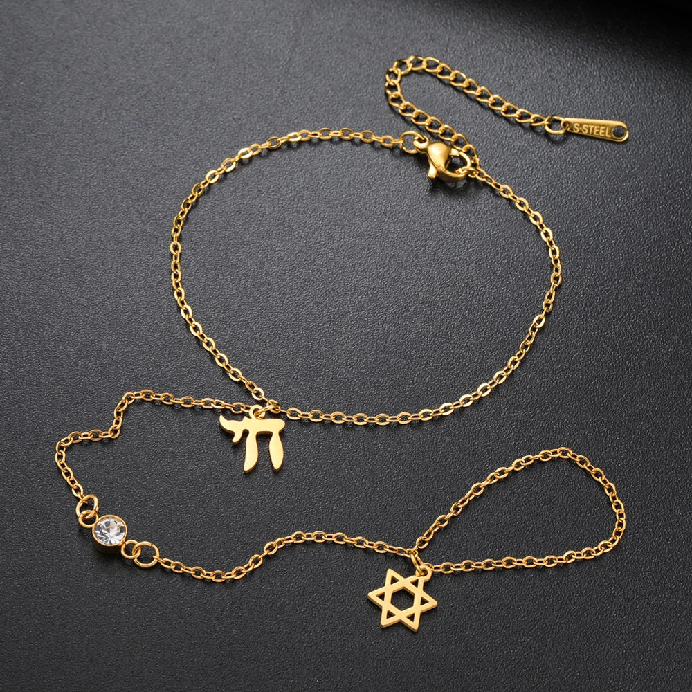 Hand and finger bracelet with Jewish protective pendants Chai, Star of David and Hamsa Chai gold