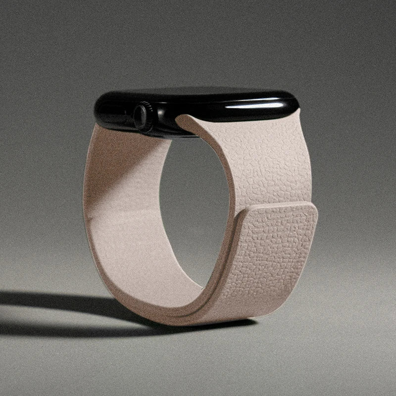 Сменный ремешок для Apple Watch из магнитного силикона бежевый
