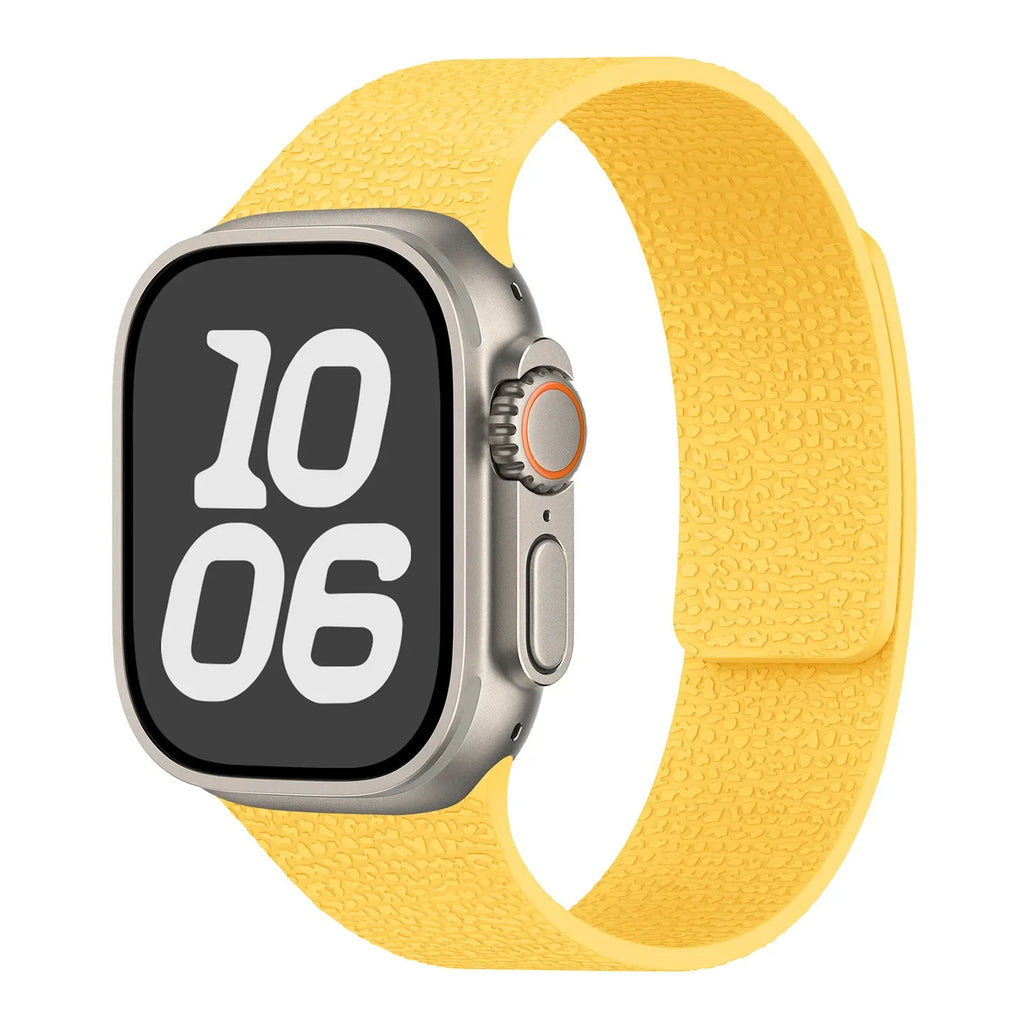 Сменный ремешок для Apple Watch из магнитного силикона жёлтый