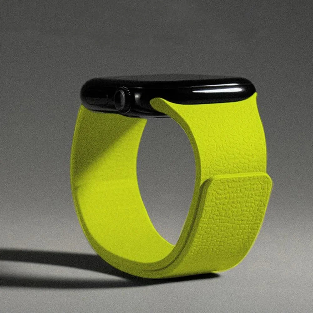 Сменный ремешок для Apple Watch из магнитного силикона неоново-жёлтый