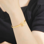 Ancient Egypt Bracelet with Eye of Horus in gold