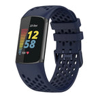 Силиконовый ремешок для часов Fitbit Charge 5, Charge 6 тёмно-синий