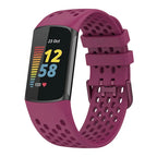 Силиконовый ремешок для часов Fitbit Charge 5, Charge 6 фиолетовый