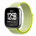 Тканевый ремешок для часов Fitbit Versa 3 Versa 4 Sense 2 неоновый