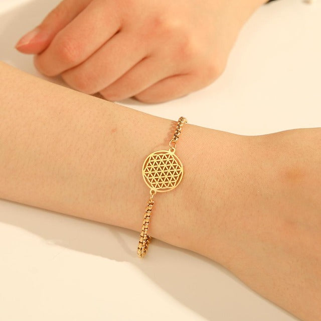Dawapara Flower of Life Mandala Link Bracelet in gold