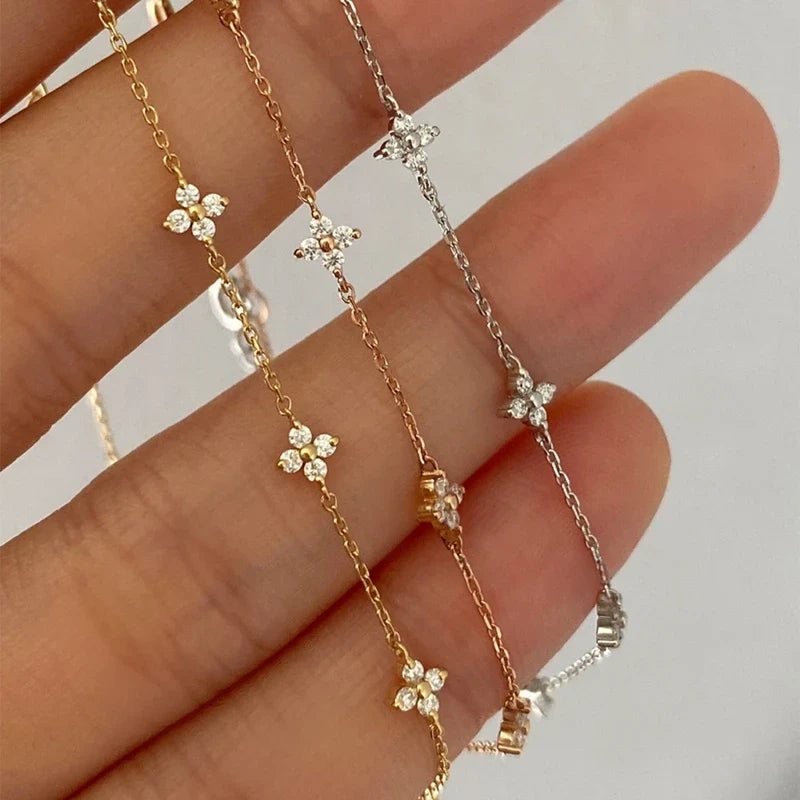 Zircon Fine Flower Cuban Chain Bracelet in Silver