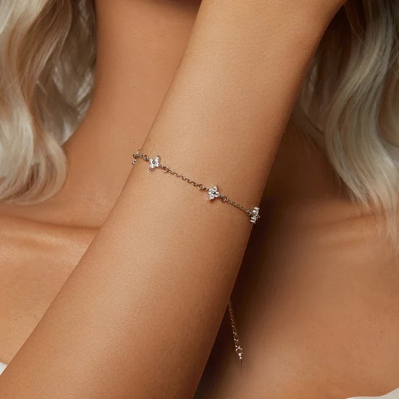 Zircon Fine Flower Cuban Chain Bracelet in Gold