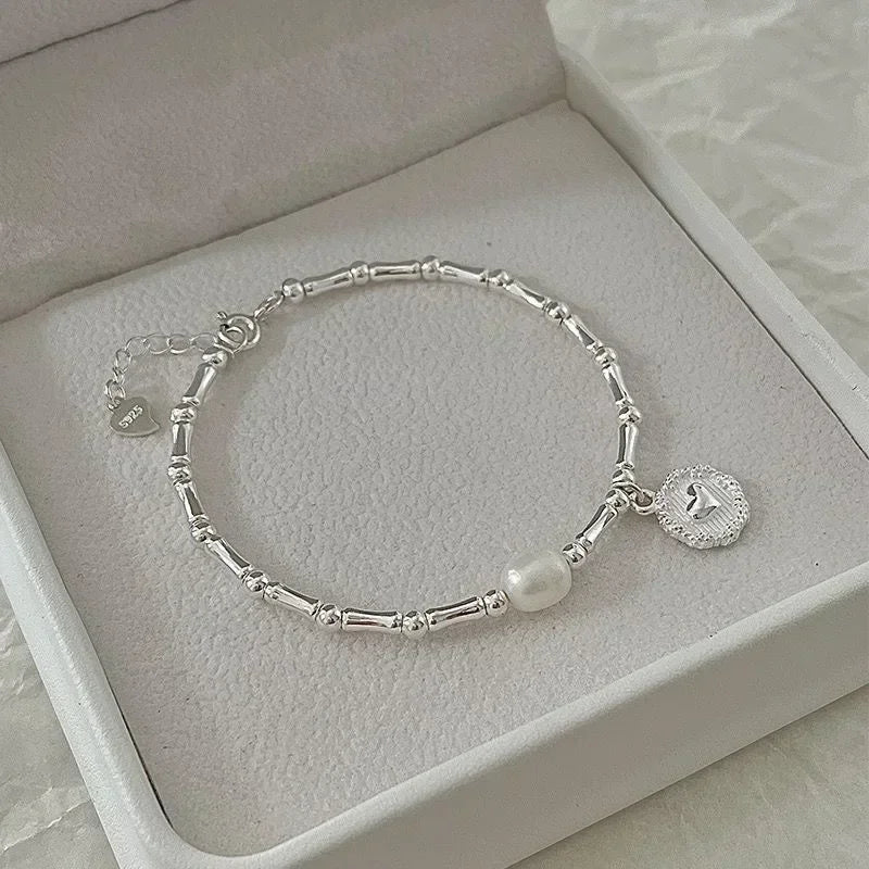 Retro-Style Figaro Bracelet with Pearl