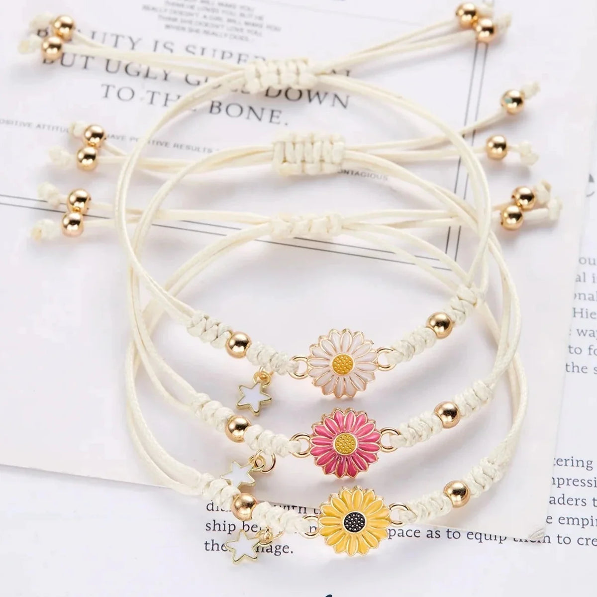 Daisy Flower Curb Bracelet in Yellow