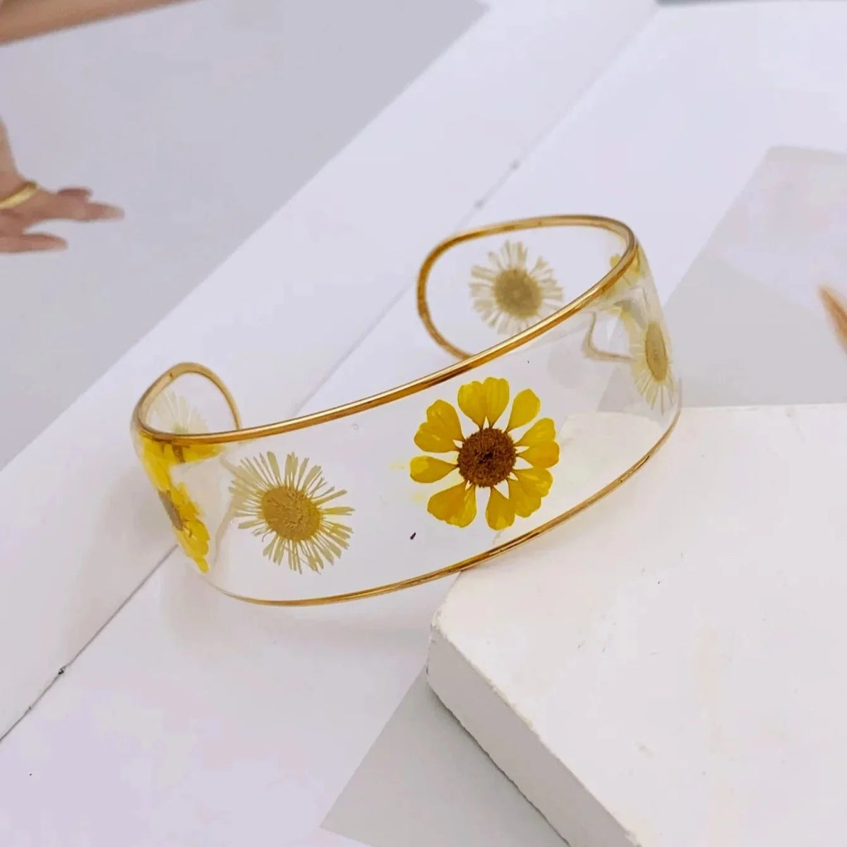 Transparent Resin Flower Chain Bracelet yellow b