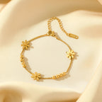 Daisy Flower Curb Bracelet