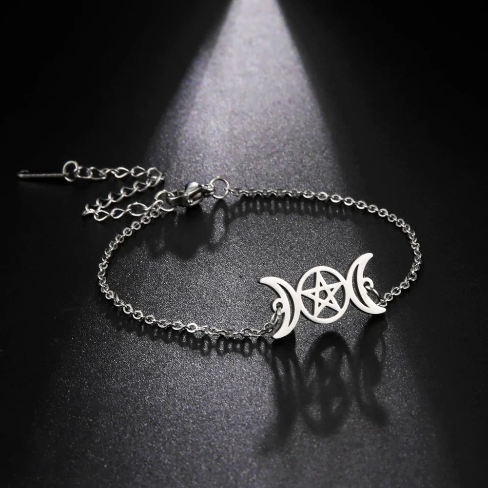Triple Moon Witchcraft Wiccan Link Bracelet Silver